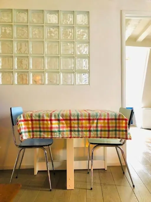 Charming In Le Marais Apartment Paris